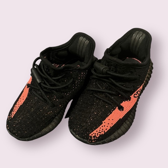 Adidas Yeezy Boost 350 V2 Core Black Red | Toddler Infant | Unisex Boys Girls - Picture 1 of 12